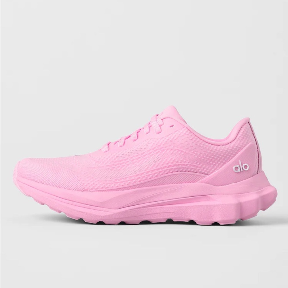 ALO Yoga Women's Pink Runner Sneakers